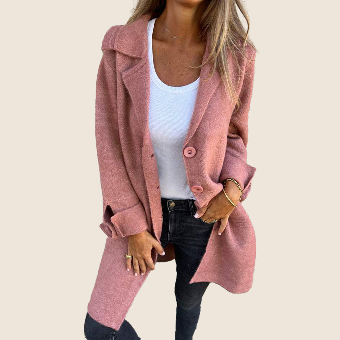 Sofia – Myk jakke med knapper